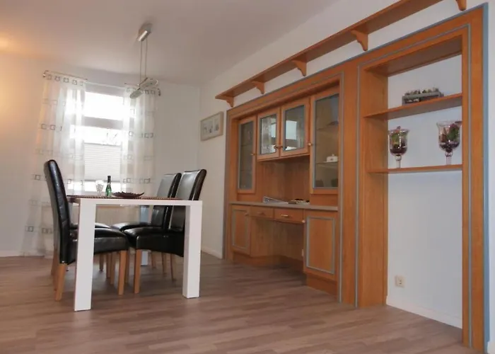 Kleines Haus Am * بولتينهاجين